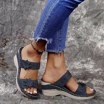 Women's Flower Cutout Casual Sandals
