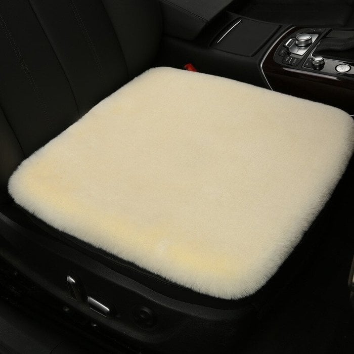 ๐-Plush Car Seat Cushion