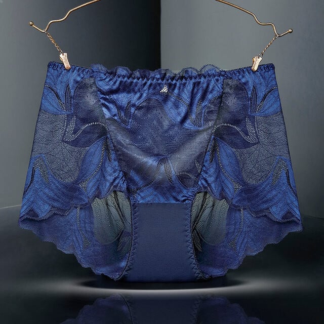 LADIES SILK LACE HANDMADE UNDERWEAR