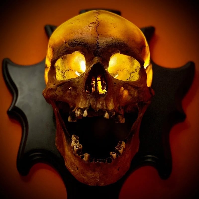 đSkull lampâSinging headânight light