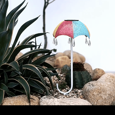 Solar garden spotlights