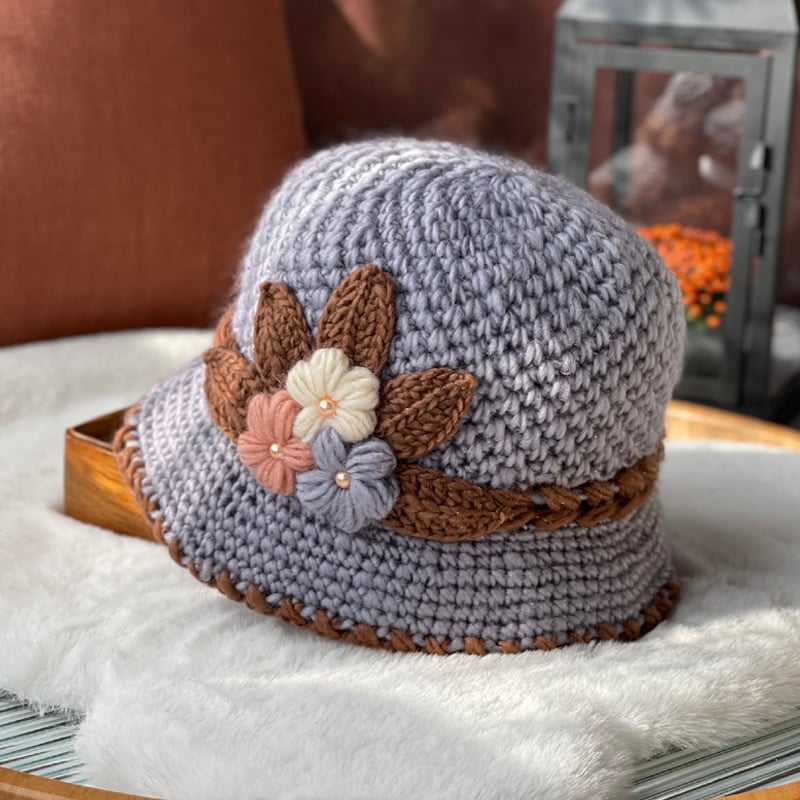 🎄Women's  Flowers Knitted Woolen Hat