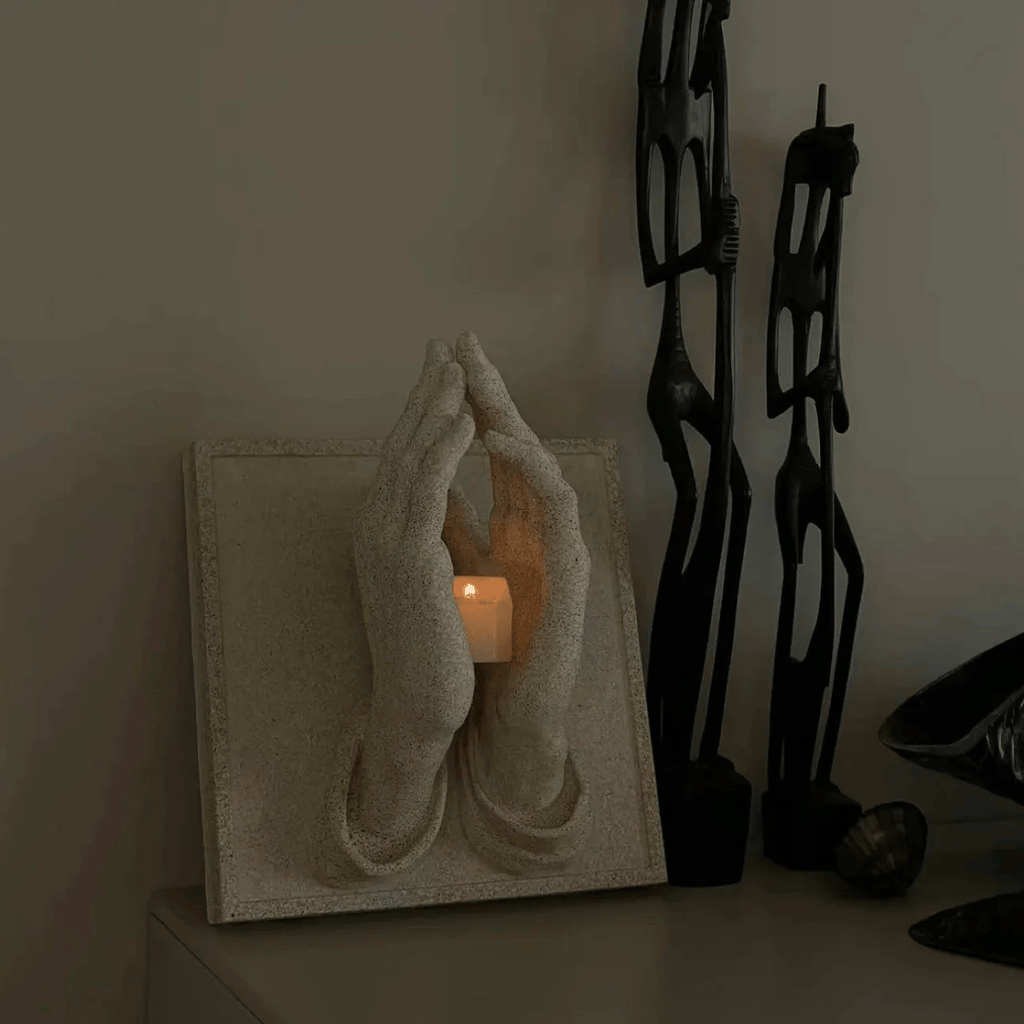 ✝️🙏Praying Hands--A Perfect Blend of Warmth and Wishes💖