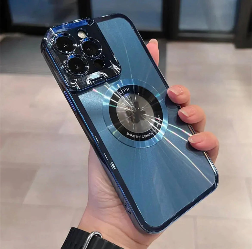 Magnetic iPhone case with lens mount