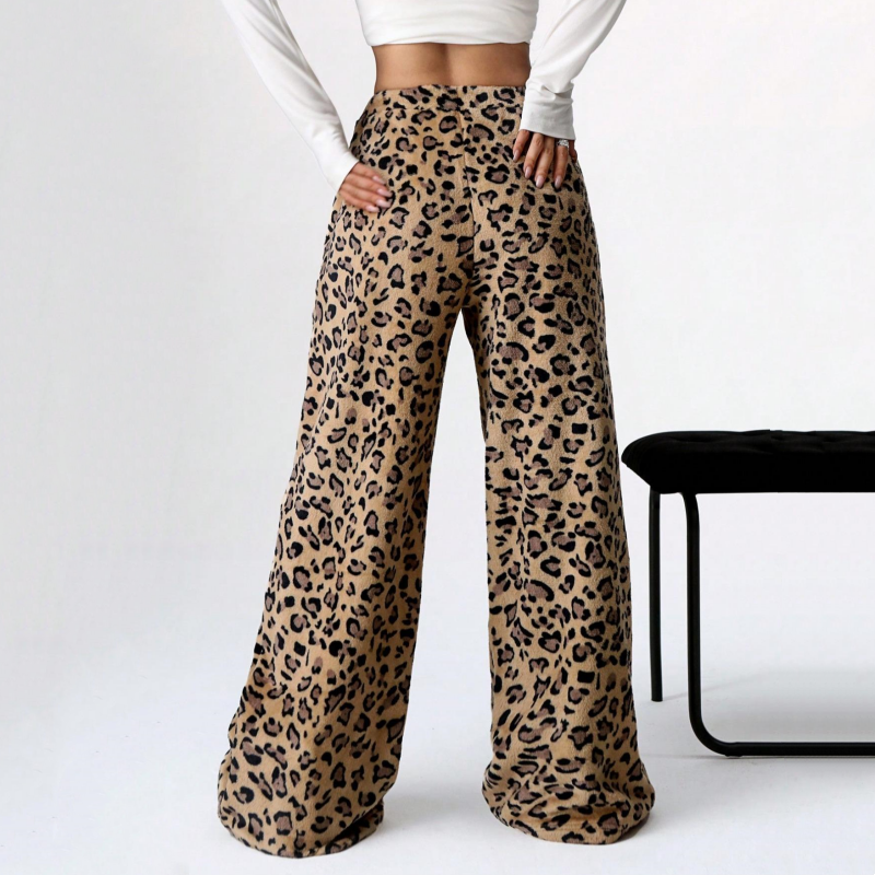 Leopard Print Wide Leg Pant