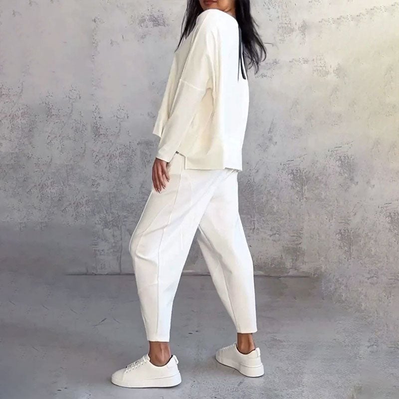 🌸Women's 2-piece set: long-sleeved round neck top + pants
