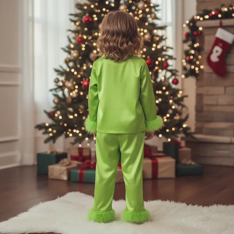 Holiday Matching Family Pajamas 🌲💝 Green Satin Silk Button-Down Shirts