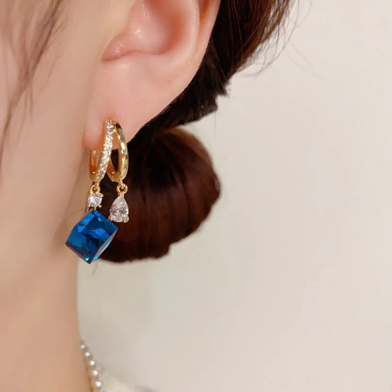💎Square earrings with blue crystal
