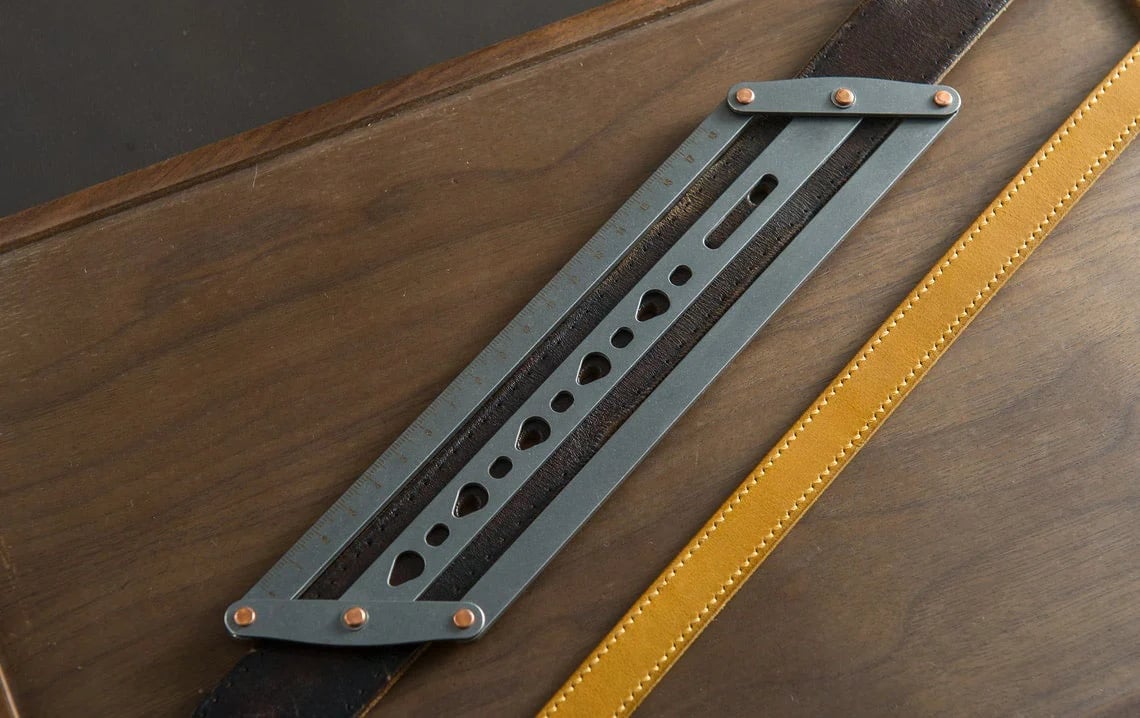 🎉✨Adjustable Leather Belt Hole Punch | Stainless Steel Ruler Tool for Belts & Straps