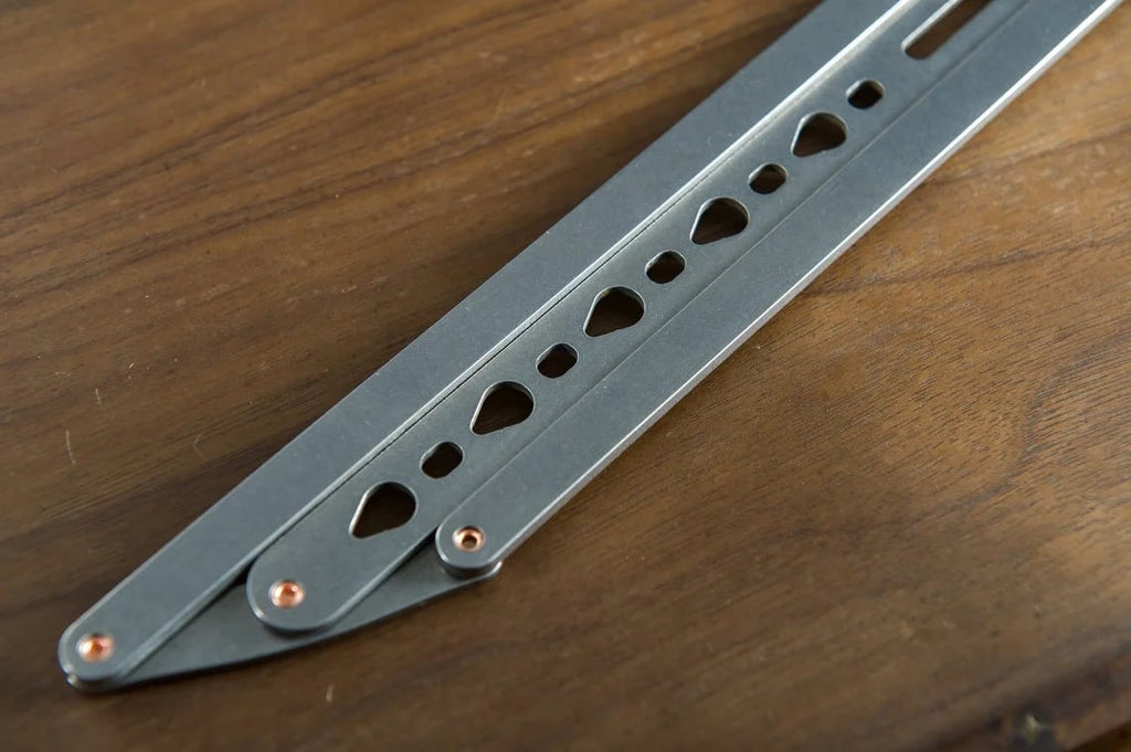🎉✨Adjustable Leather Belt Hole Punch | Stainless Steel Ruler Tool for Belts & Straps
