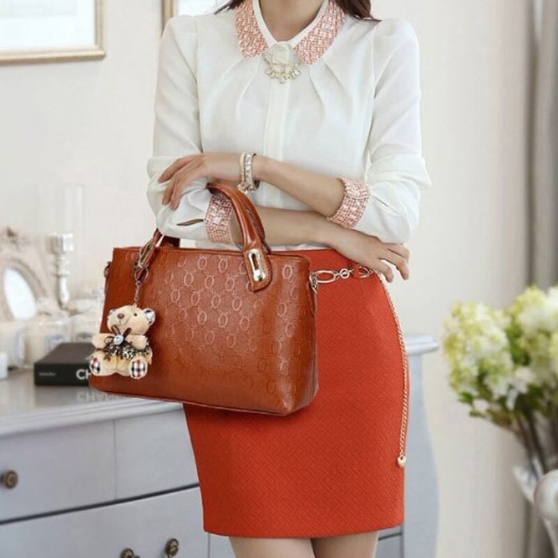 👜 Handbag with Four-piece Set