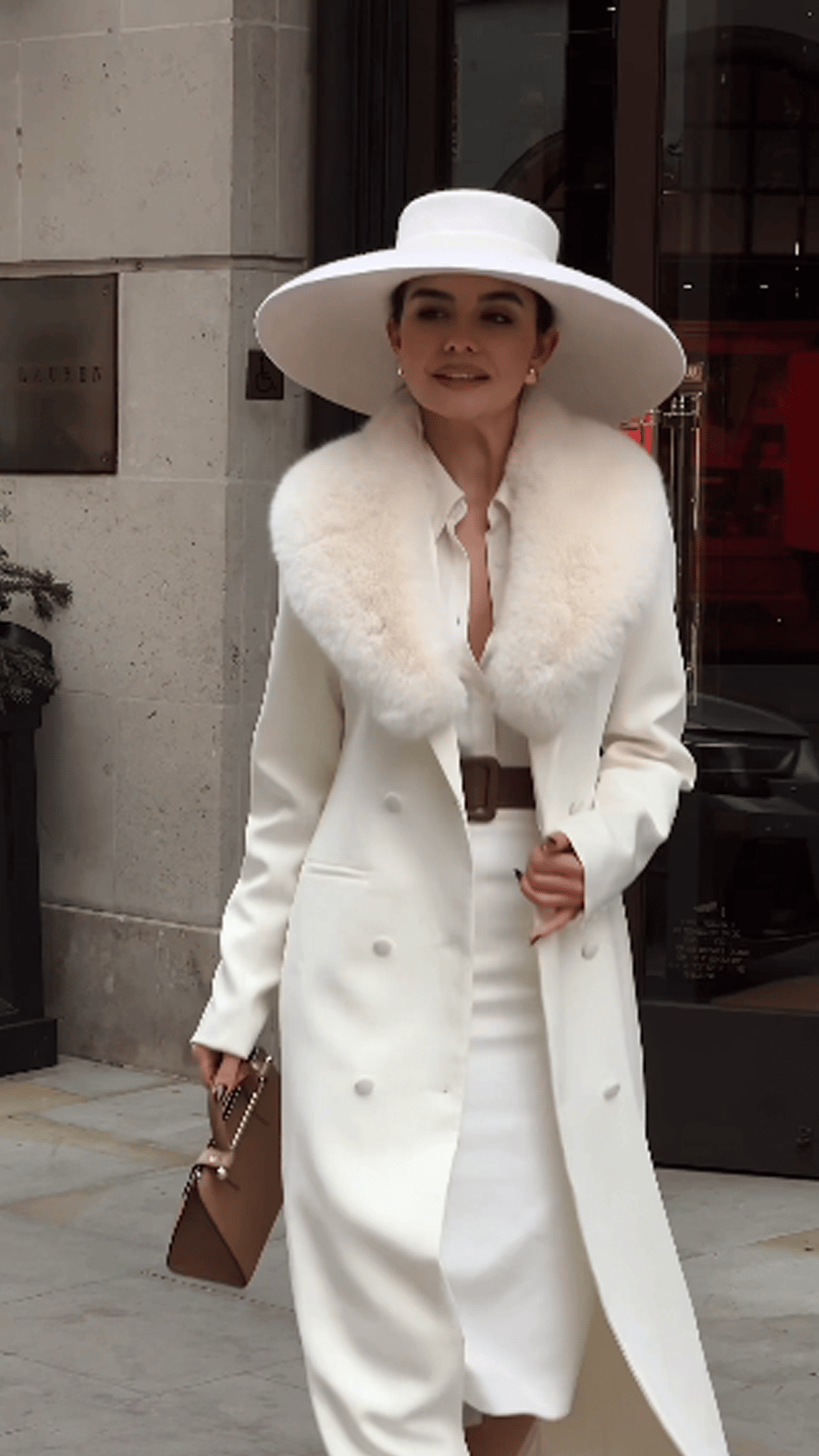 Women Vintage Turndown Collar Long Jacket With Wool Collar