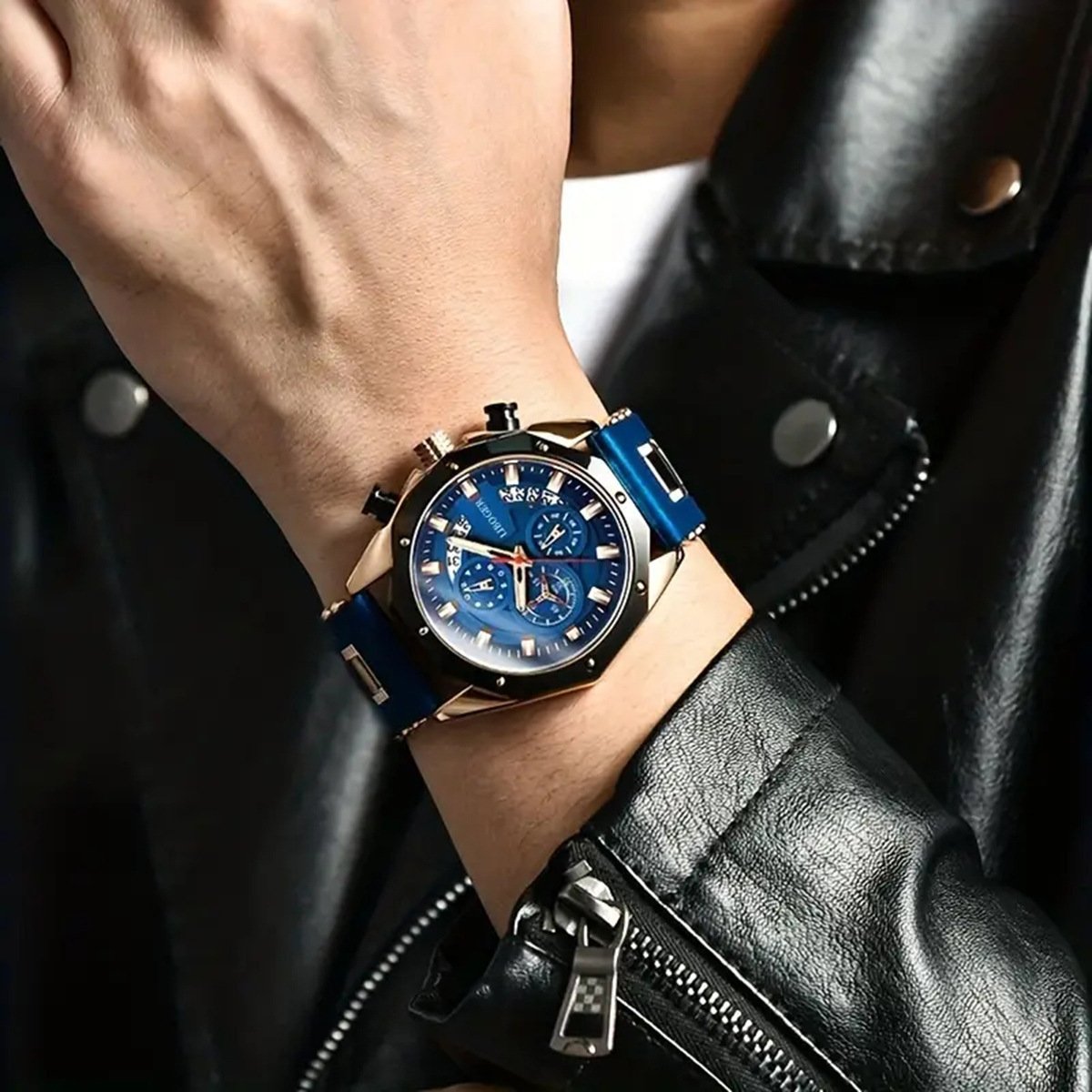Fashion Silicone Strap Watch Multi-Function Calendar Sports Watch