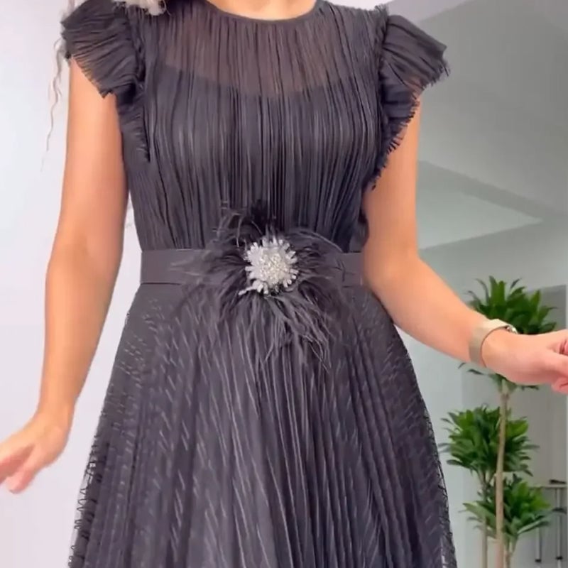 🌸Spring Specials🌸 Gauze Spun Pleated Slim Fit Dress