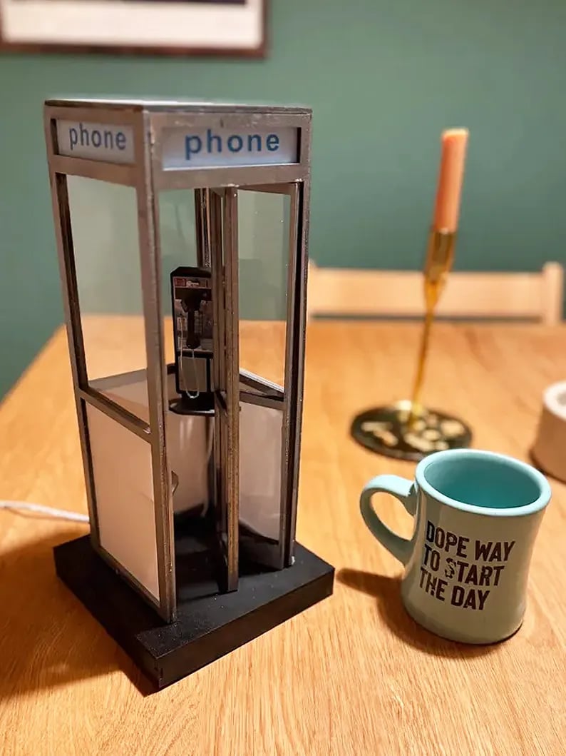 📞Retro Telephone Booth Table Lamp - Nostalgic LED Night Light