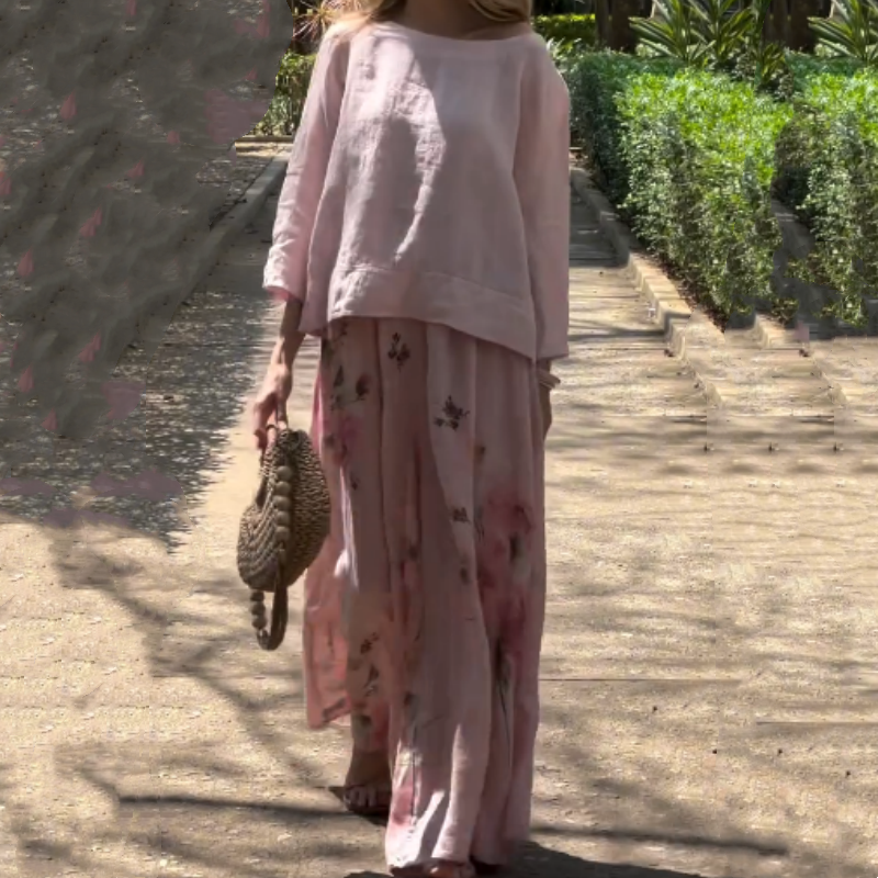 🌸 Solid Tops & Floral Wide-Leg Pants (2-Piece Set)