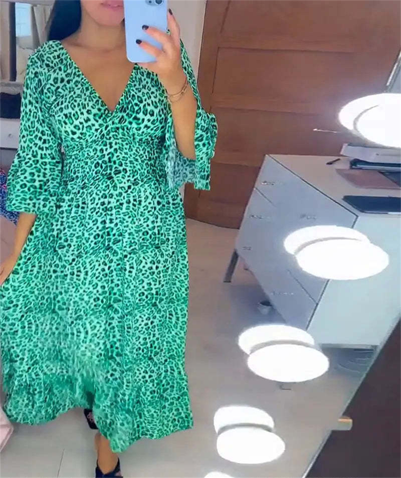 🔥Women's Cotton Wrap Dress with leopard pattern