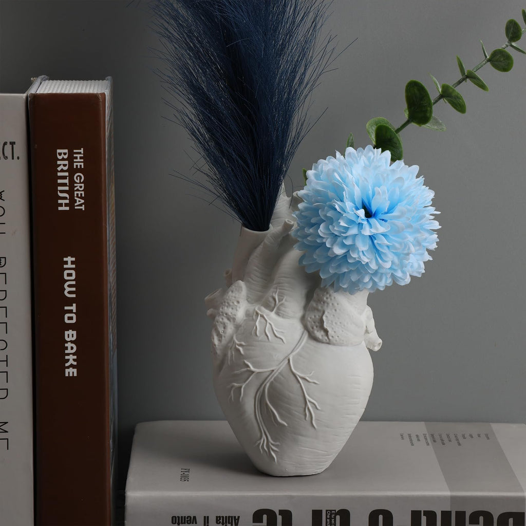 🎃White Heart Irregular Creative Art Vase