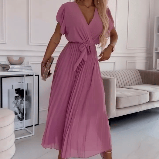 🌸 Women's Solid V-Neck Pleated Flowy Dress