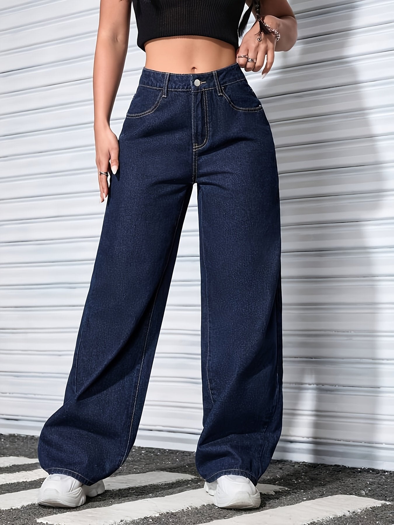 Classic High-End Solid Color Straight-Leg Medium Stretch Jeans 👖✨