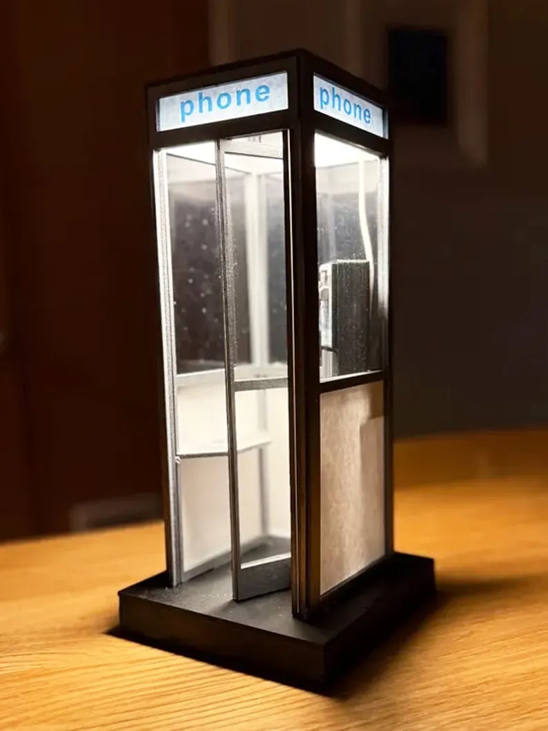 📞Retro Telephone Booth Table Lamp - Nostalgic LED Night Light