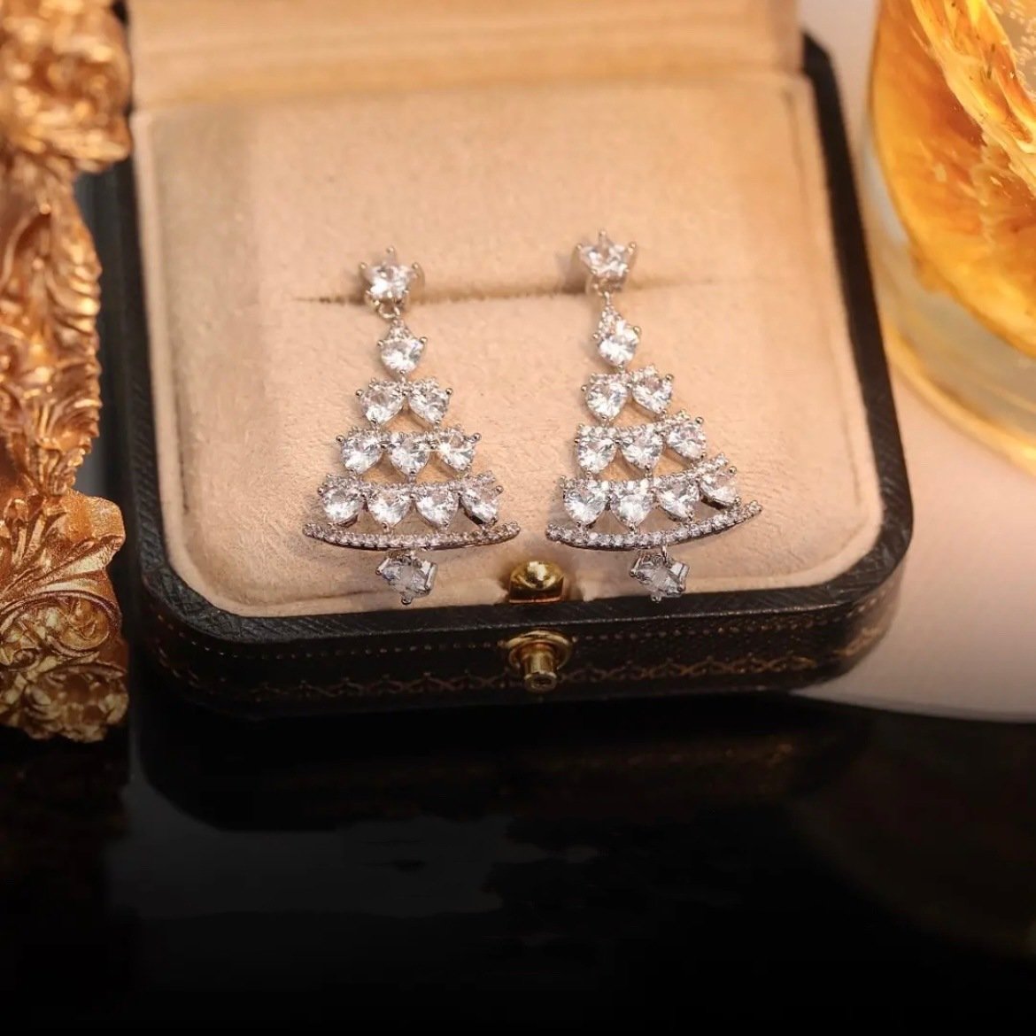 Christmas hot sale🎁Earrings Drawing from the Tree of Purity and Peace🎄