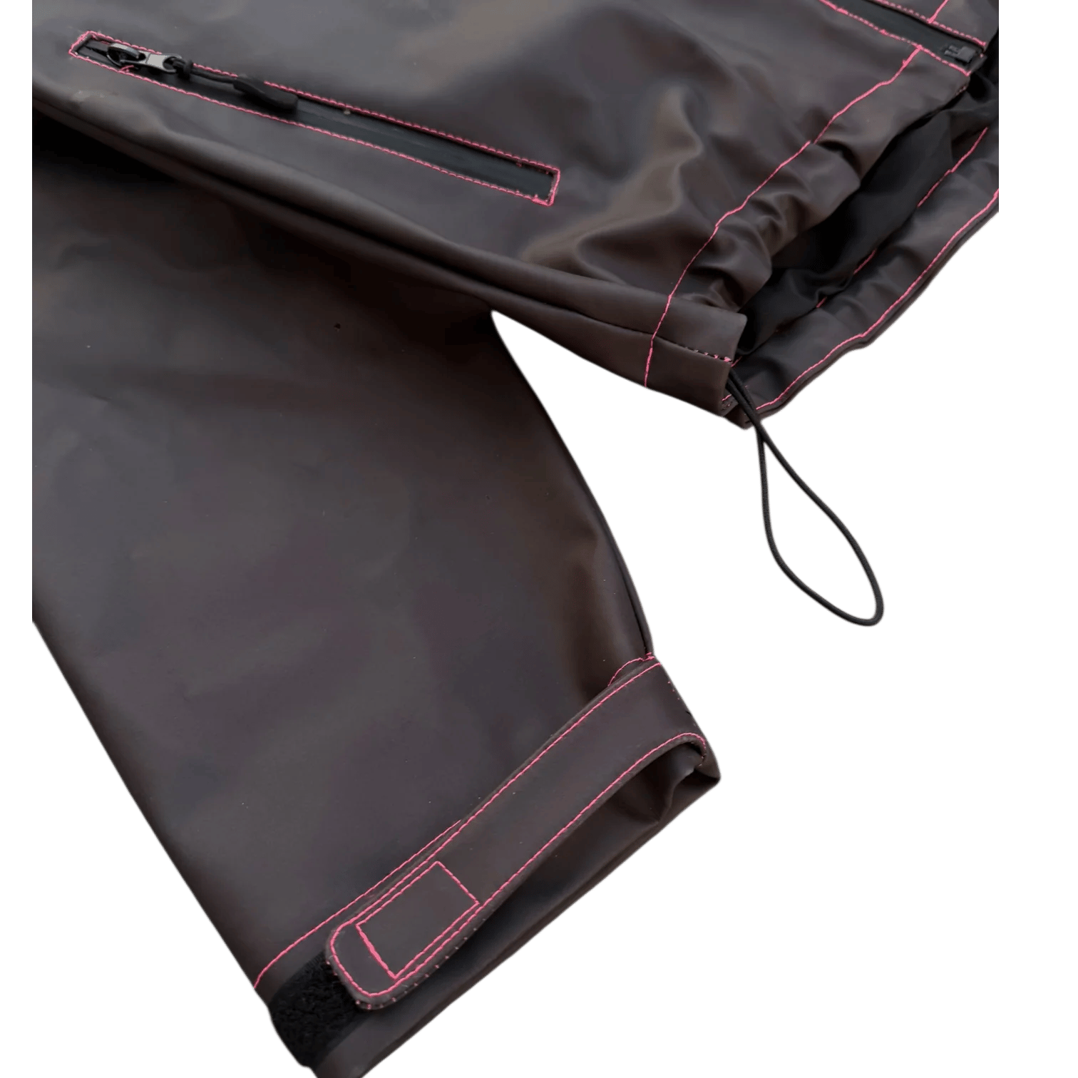 💧 Water-Reactive Color-Changing Shirt