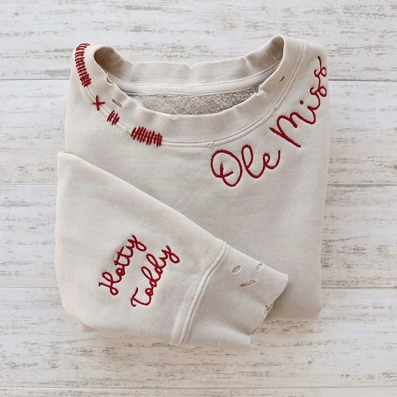 🌈Vintage Custom Embroidered Hand Distressed Crew Neck Sweatshirt👚