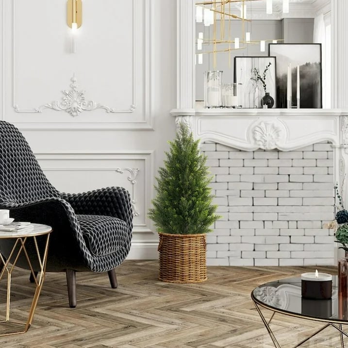 🔥 Artificial Cedar Decoration