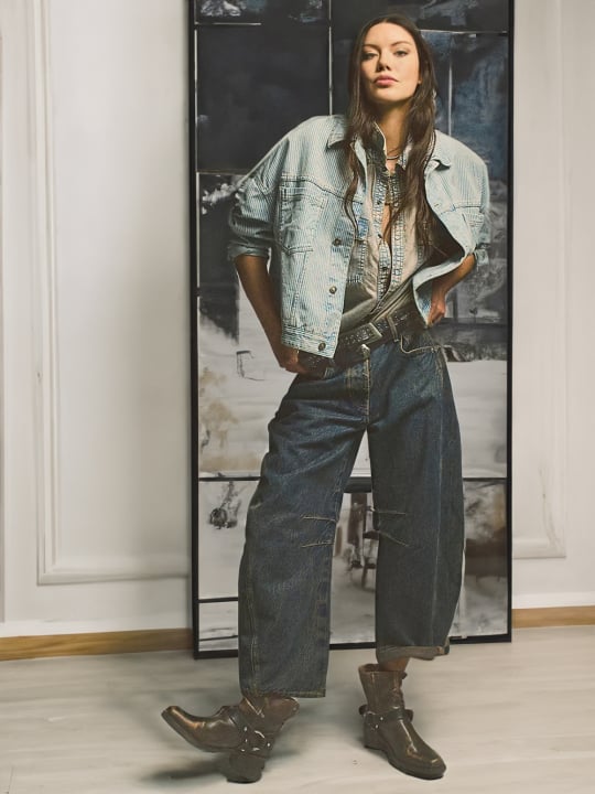 🔥🔥 Lucky You Mid-Rise Barrel Jeans