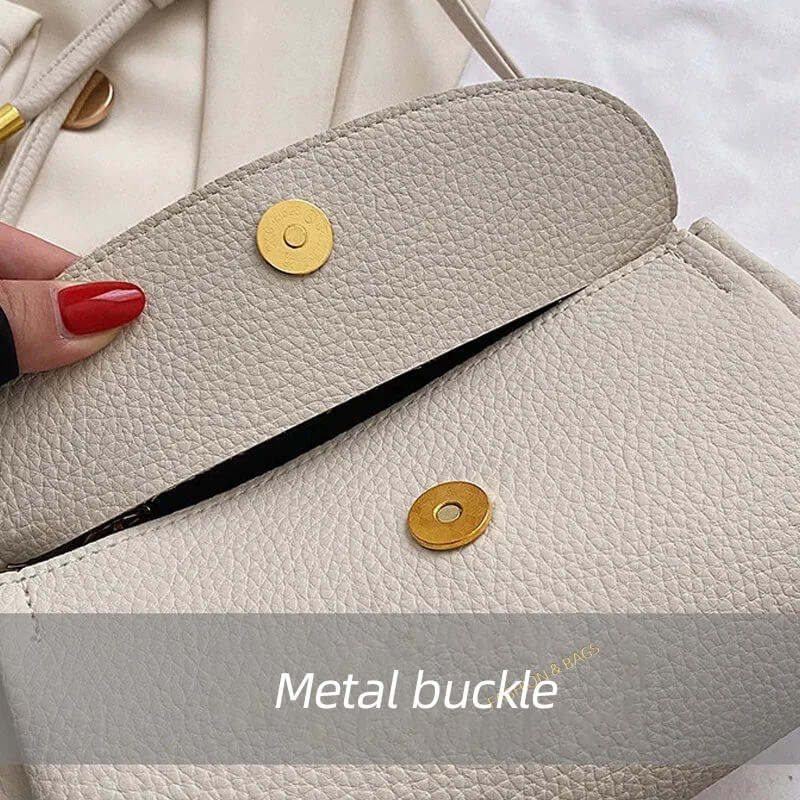 🔥Women's  High end Fashion Crossbody Bag with Elephant Pendant👜