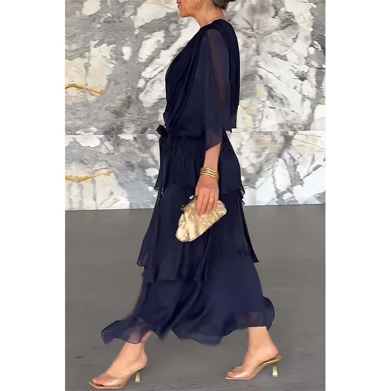 💐 Elegant layered dress with V-neckline, wrap around waist and tie