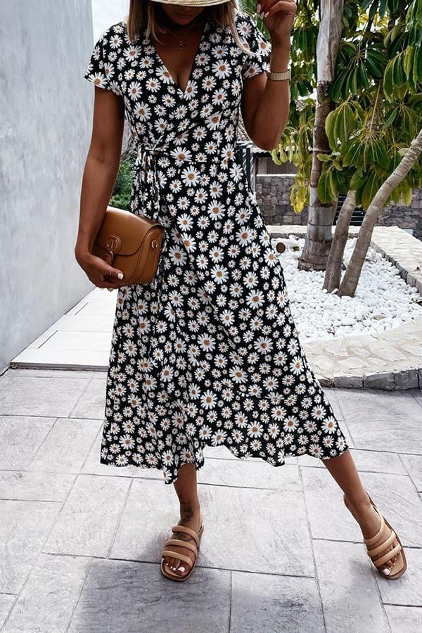 🔥Floral V-neck Wrapped Midi Dress